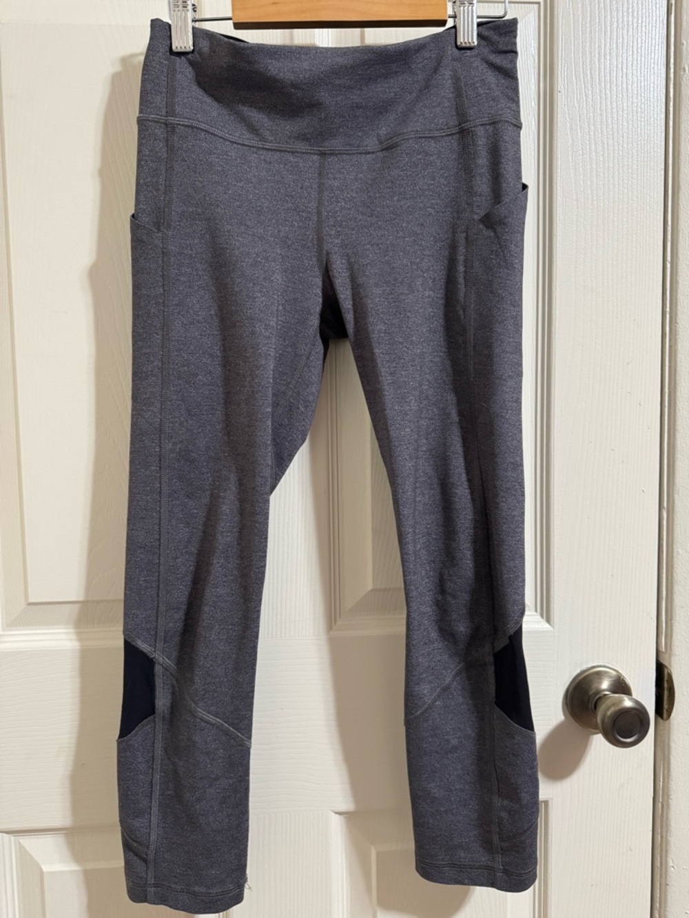 lululemon athletica Heathered Charcoal Capri Leggings